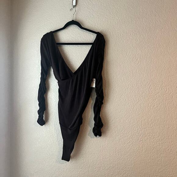 New Free People Reya Ruched Long Sleeve Bodysuit NWT Hot Fudge Brown Large - Picture 3 of 9
